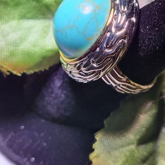 Elite New 18k Gold Lead-Free Large Turquoise Gemstone Ring Size 8 - Picture 5 of 5